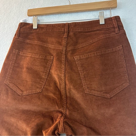 Old Navy Camel brown flared legs Corduroy Pants size 12 Women - Picture 12 of 12